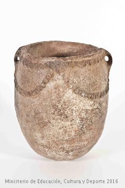 Restos arqueológicos en las cavidades de los Cantales