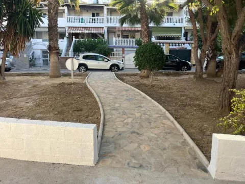 Nuevo pasaje en un parque de la Cala. 